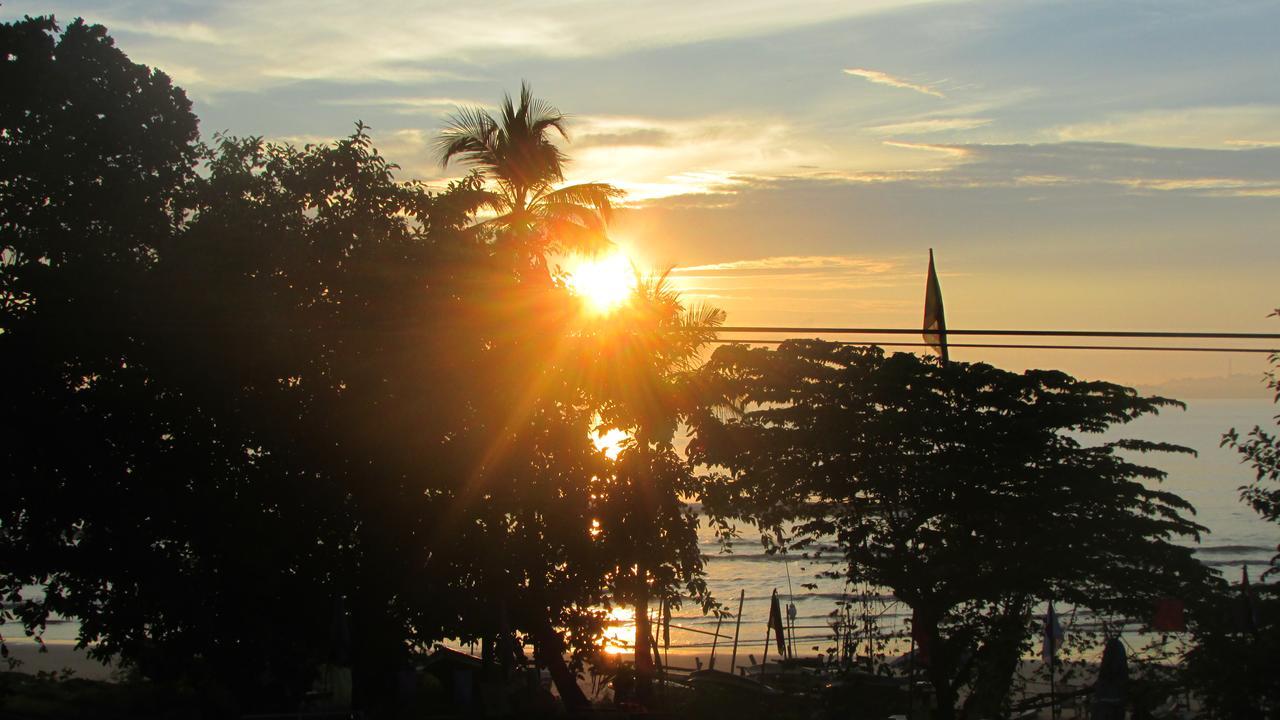 Soul Surfer - Weligama Hostel Exterior foto