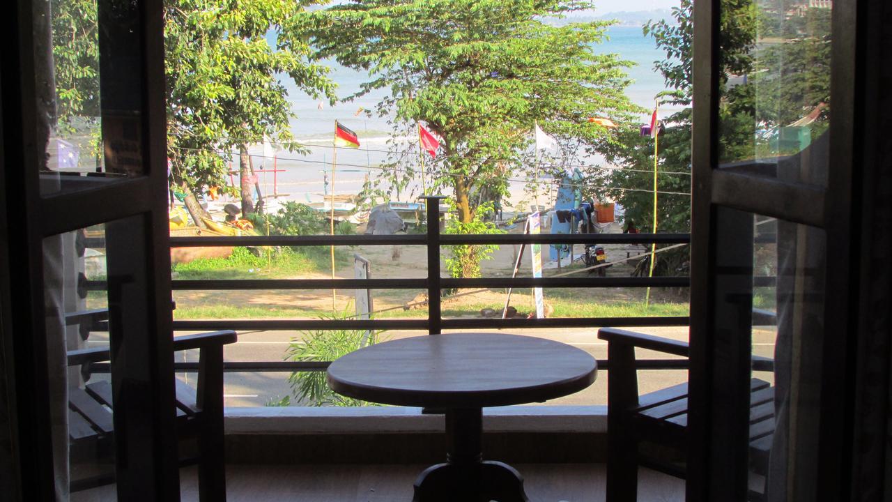 Soul Surfer - Weligama Hostel Exterior foto